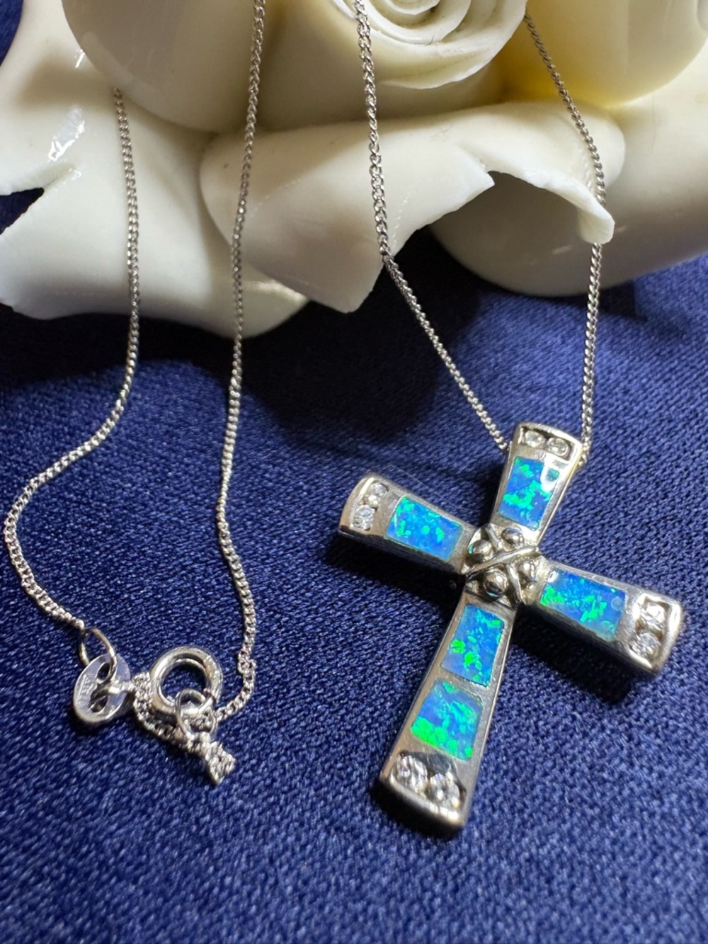 Necklace Vintage 925 Sterling Silver Blue Opal Cross Pendant